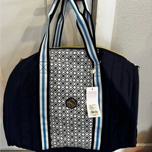 Lilly Pulitzer Quilted Puffer Halton Low Tide Navy Tote Bag New with tag & Strap